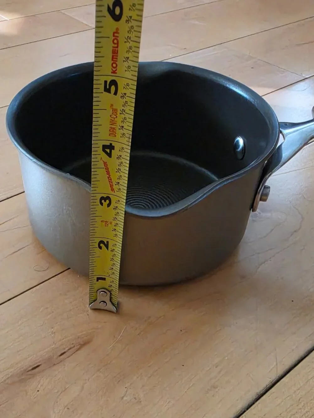 Circulon Premier Professional 1QT/0.9L Saucepan + Dual Strain Lid Hard Anodized